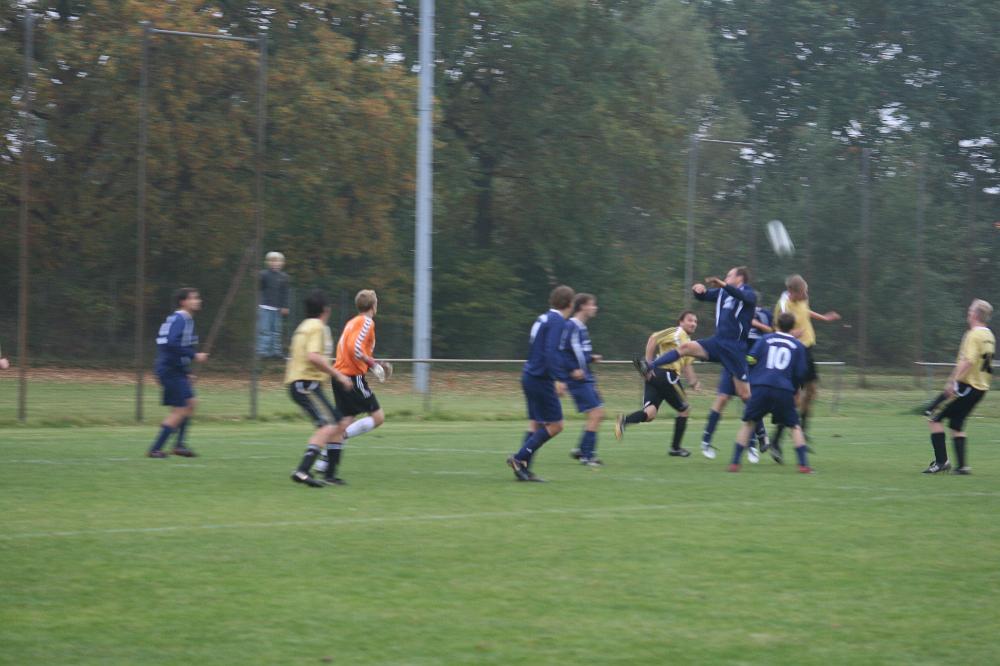 FC Scharbeutz - SSV 2. Herren 3-2 061.jpg
